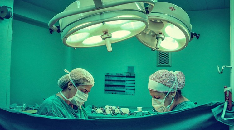 Avrupa’nın en güçlü ekonomilerinde sağlık rezaleti: Ameliyat olmak için 6 ay sırada bekliyorlar