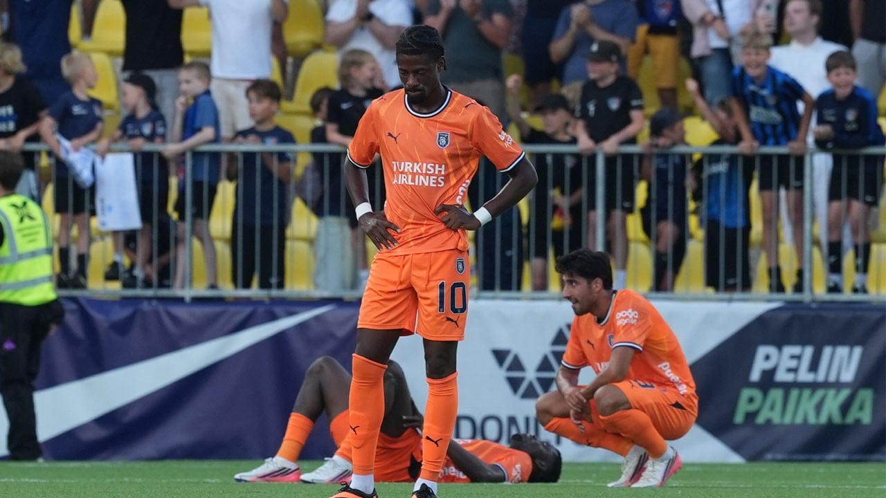 Avrupa’ya erken veda etti! Başakşehir’e Finlandiya’da ağır darbe