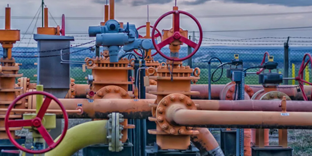 Avrupa'ya giden gaz, petrol kararı! Rusya sessizliğini bozdu! Kremlin AB'ye resmen gözdağı verdi