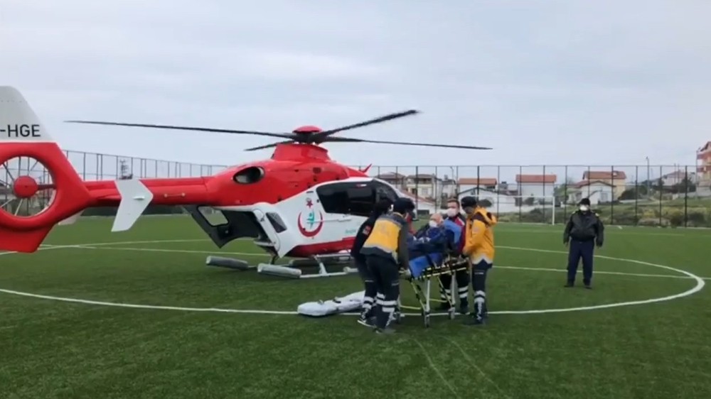 Avşa Adası’ndan helikopter ambulansla sevk edildi 