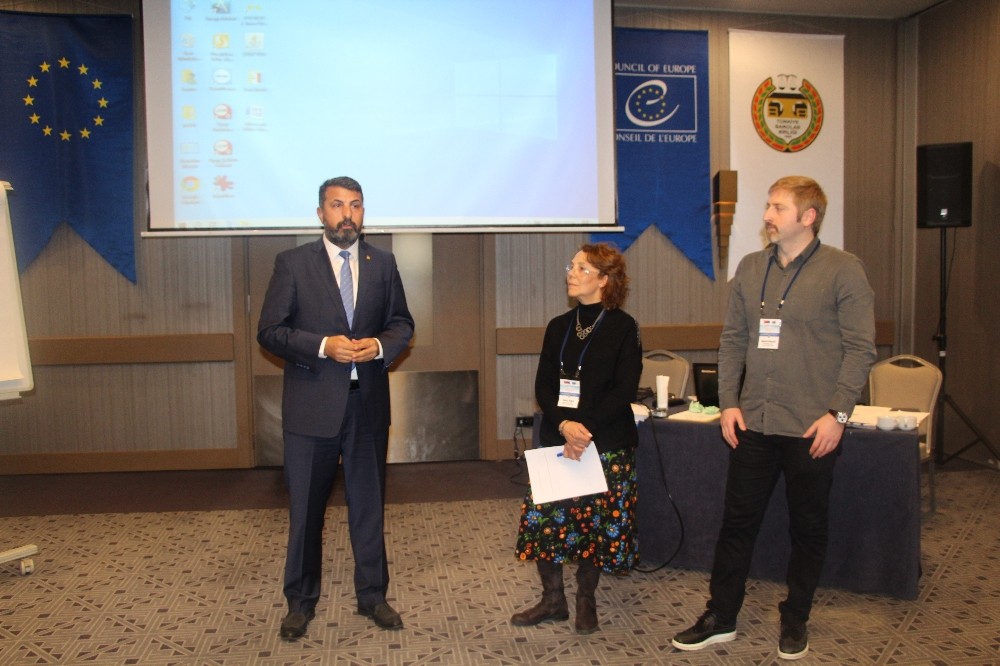 Avukatlar için ’insan hakları eğitimi’ düzenlendi 