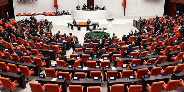 Avukatlık Kanunu ve Türk Borçlar Kanunu teklifi yasalaştı