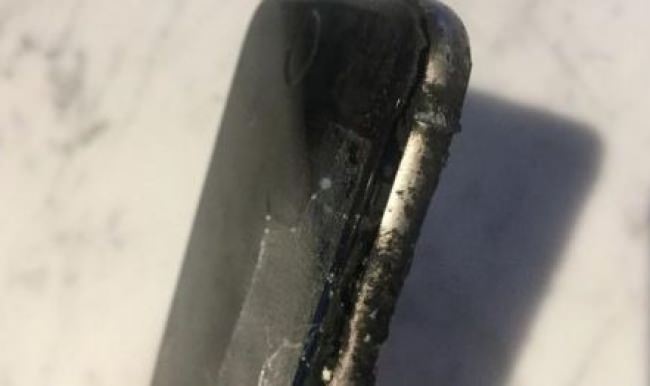 Avustralya'da yanan iPhone 6 adamın bacağını feci şekilde yaktı