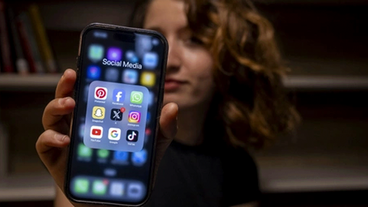 Avustralya'dan sosyal medya hamlesi! 16 yaş altı yasak geliyor!