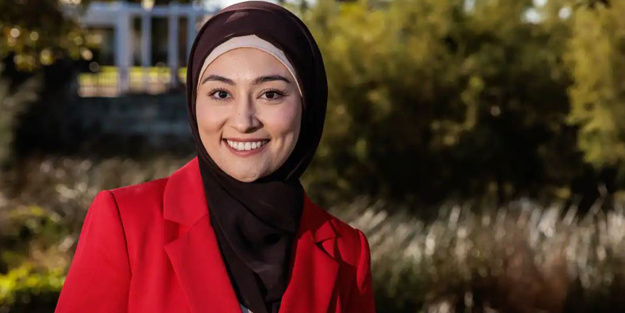 Avustralyalı milletvekilinden genç kızlara 'başörtüsü' çağrısı