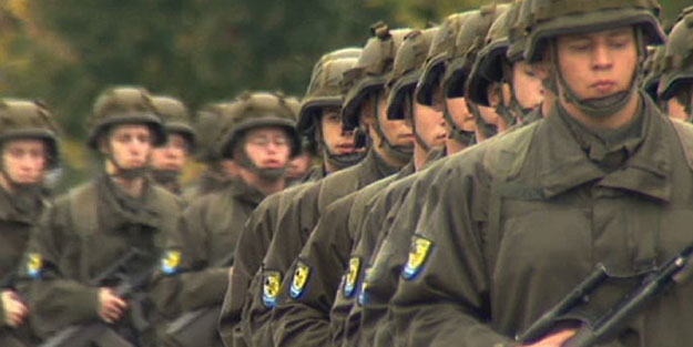 Avrupa ülkesi sınırlarına asker konuşlandırıyor!