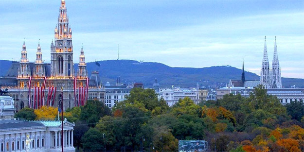 Avusturya’da 1 yılda Müslümanlara 156 saldırı