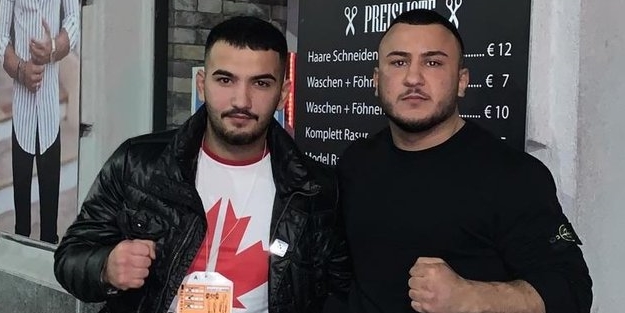 Avusturya’da Türk gençlere şeref madalyası verildi