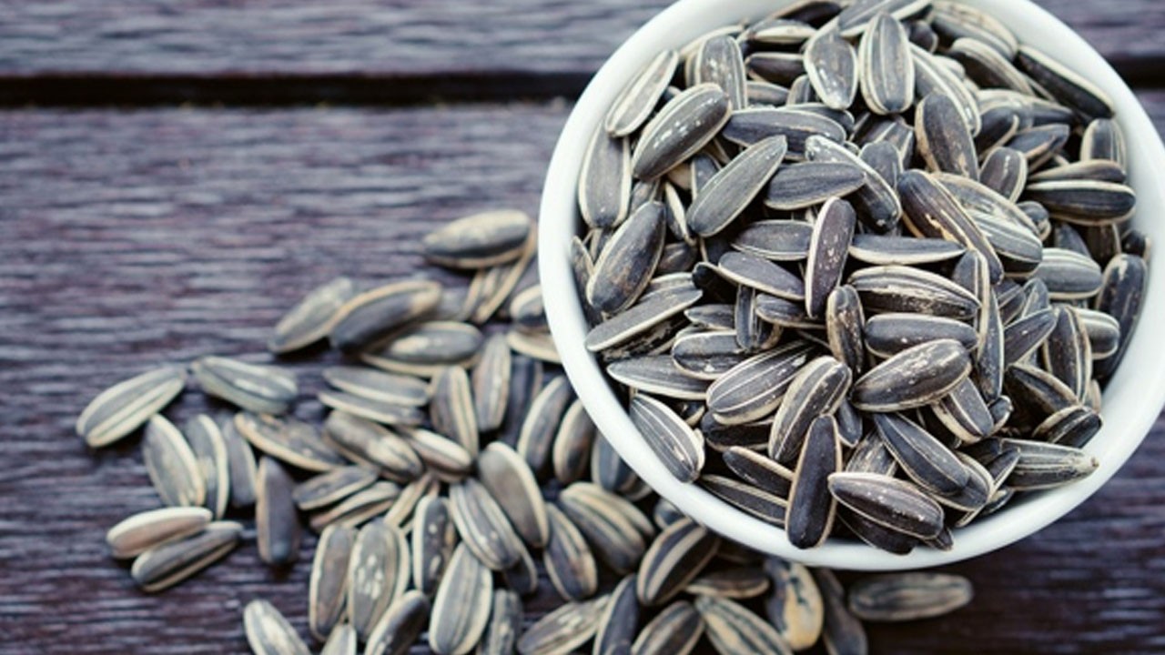 Ay çekirdeği: Kanser tehdidine karşı etkisi inanılmaz!