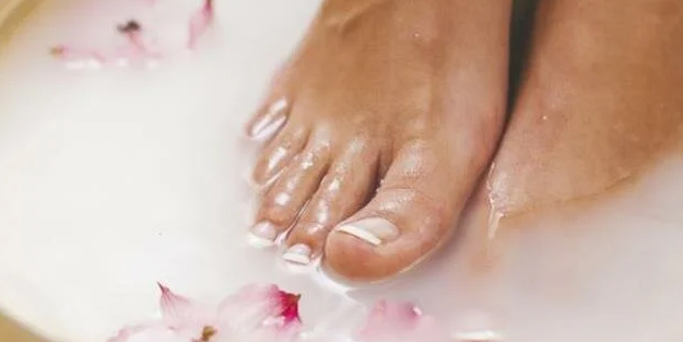 Ayak mantarı nasıl geçer? Ayak mantarına evdeki malzemelerle basitçe veda edin! İşte çözüm