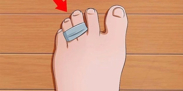 Ayak parmaklarınızı bu şekilde bağlarsanız...