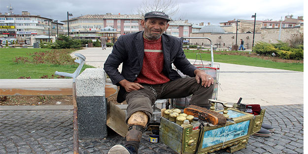 Ayakkabı boyasını elden çıkarmak için ne yapmak gerekir?