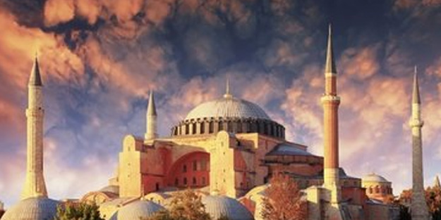 Ayasofya açıldı! Siyasiler tarihi günü böyle paylaştı
