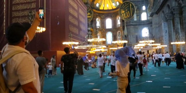 Ayasofya Camii için flaş karar