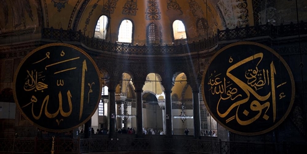 Ayasofya Camii Yeni Türkiye’nin sembolü olsun