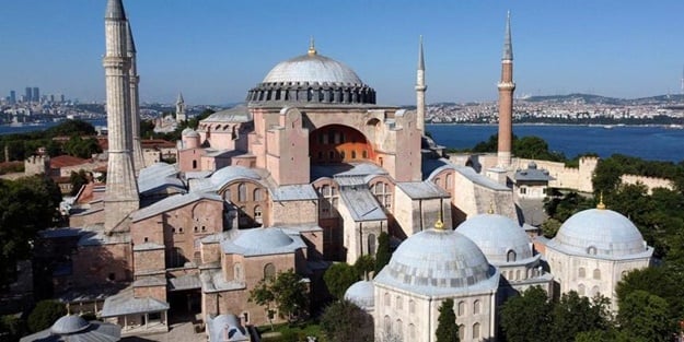 Ayasofya Camii'nin paylaşımı sosyal medyayı salladı