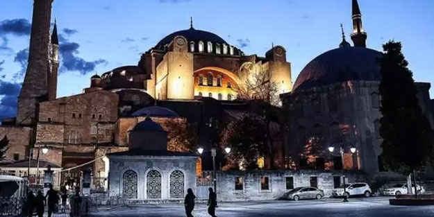 Ayasofya-i Kebir Camii'nin internet sayfası erişime açıldı