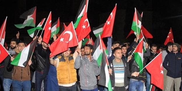 Ayasofya Meydanı’nda İsrail protestosu