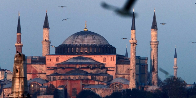 Ayasofya yakın zamanda ezanına kavuşacak