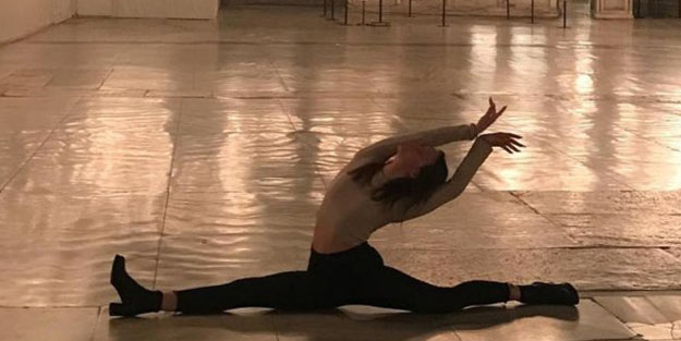 Ayasofya'daki skandal için Bakan Ersoy'dan ilginç açıklama: Bilinçli olduğunu sanmıyorum