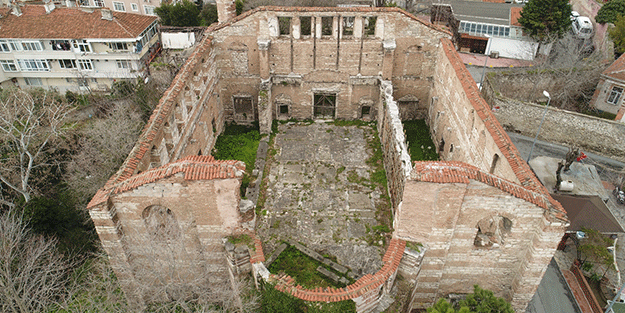 Ayasofya'dan 100 yıl önce yapıldı! Son hali yürekleri burktu