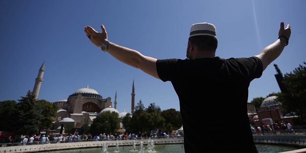 Ayasofya'nın cami olmasını engellemek isteyen ABD'nin çabası!