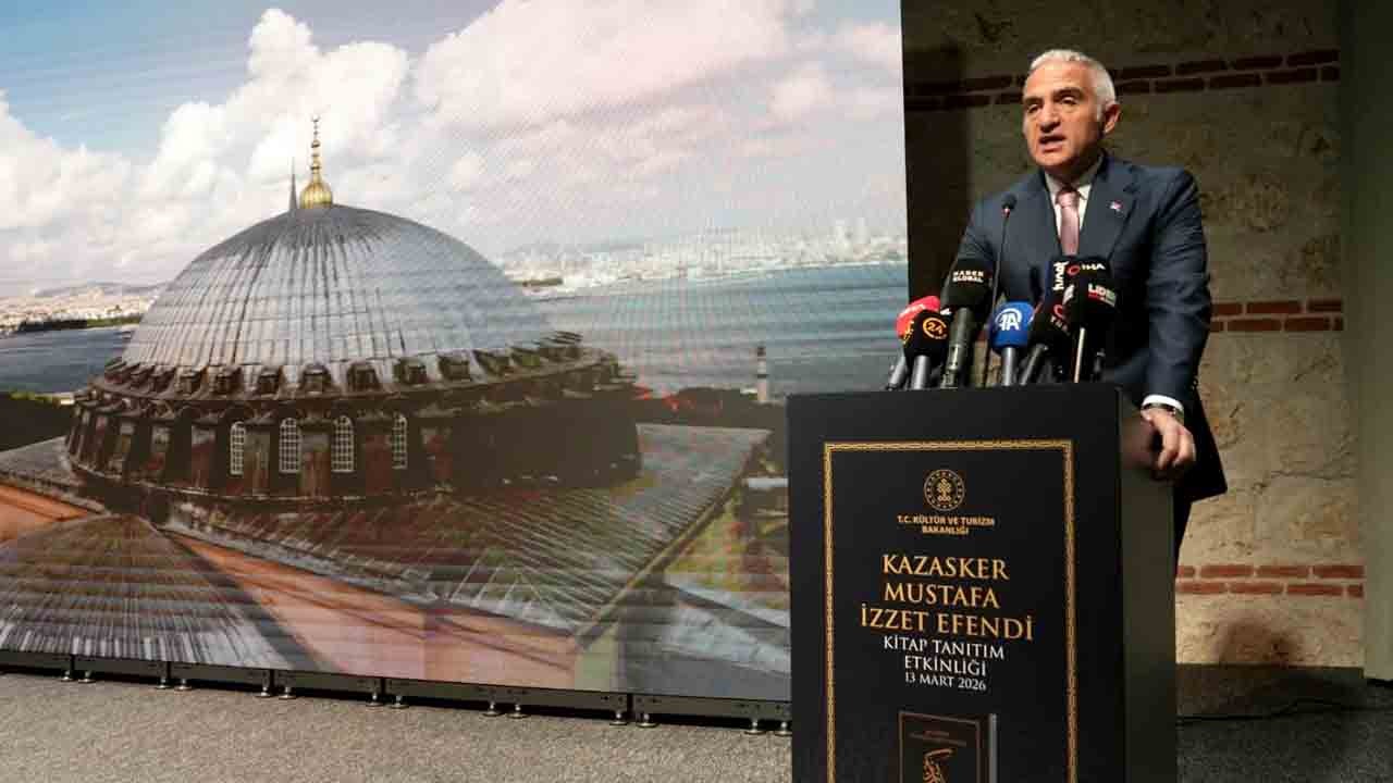 Ayasofya’nın hattatı "Kazasker Mustafa İzzet Efendi"ye büyük vefa