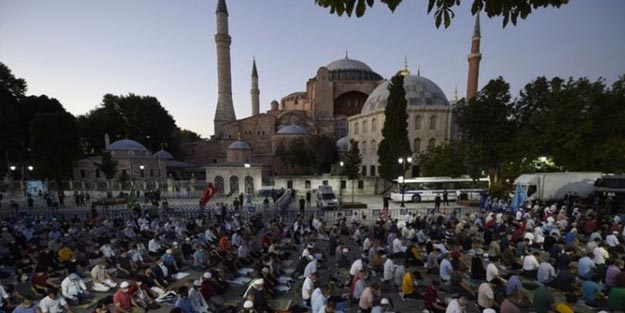 Ayasofya’ya girişler durduruldu mu?