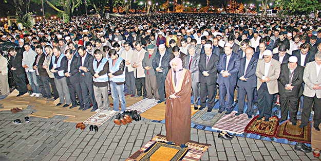 Ayasofya’yı istiyoruz