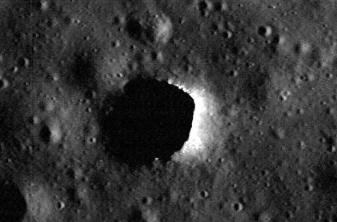 Ay'da inanılmaz keşif! Binlercesinin daha olduğu tahmin ediliyor