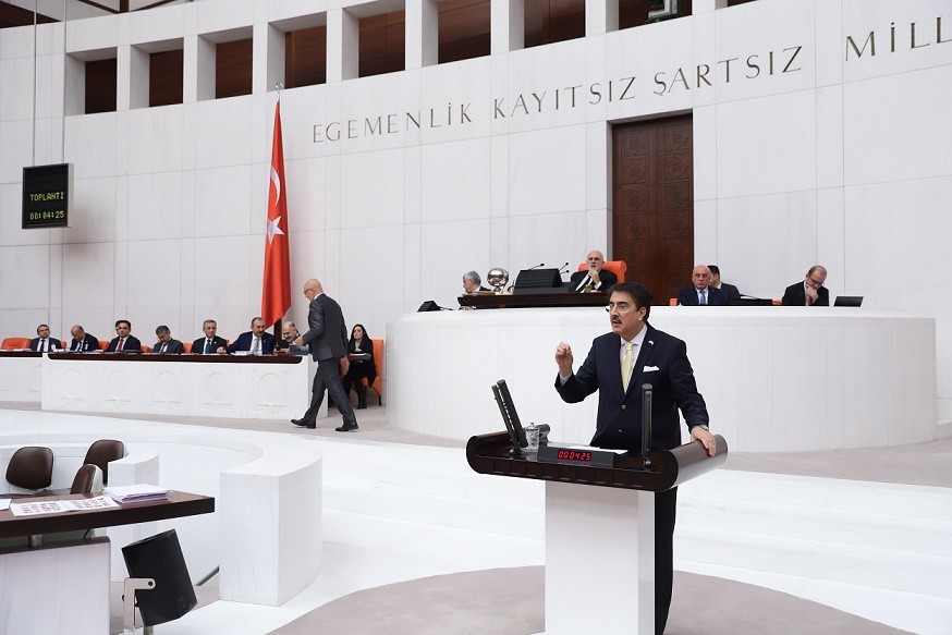 Aydemir, korona virüsle mücadelede başarının sırrını paylaştı 
