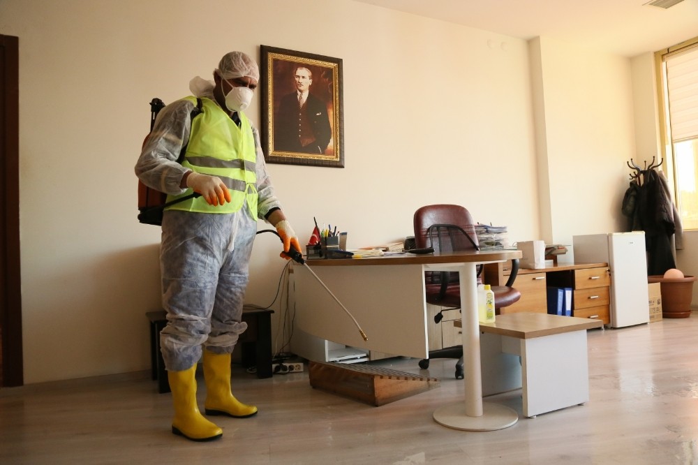 Aydın Büyükşehir Belediyesi dezenfekte edildi 
