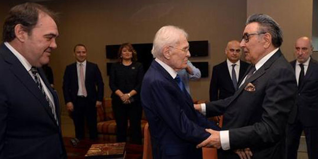 Aydın Doğan'ı bitiren devir teslim!