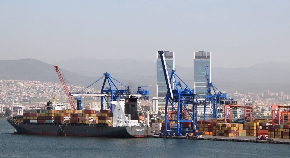 Aydın her 100 dolarlık ithalatına karşılık 279 dolar ihracat yaptı 