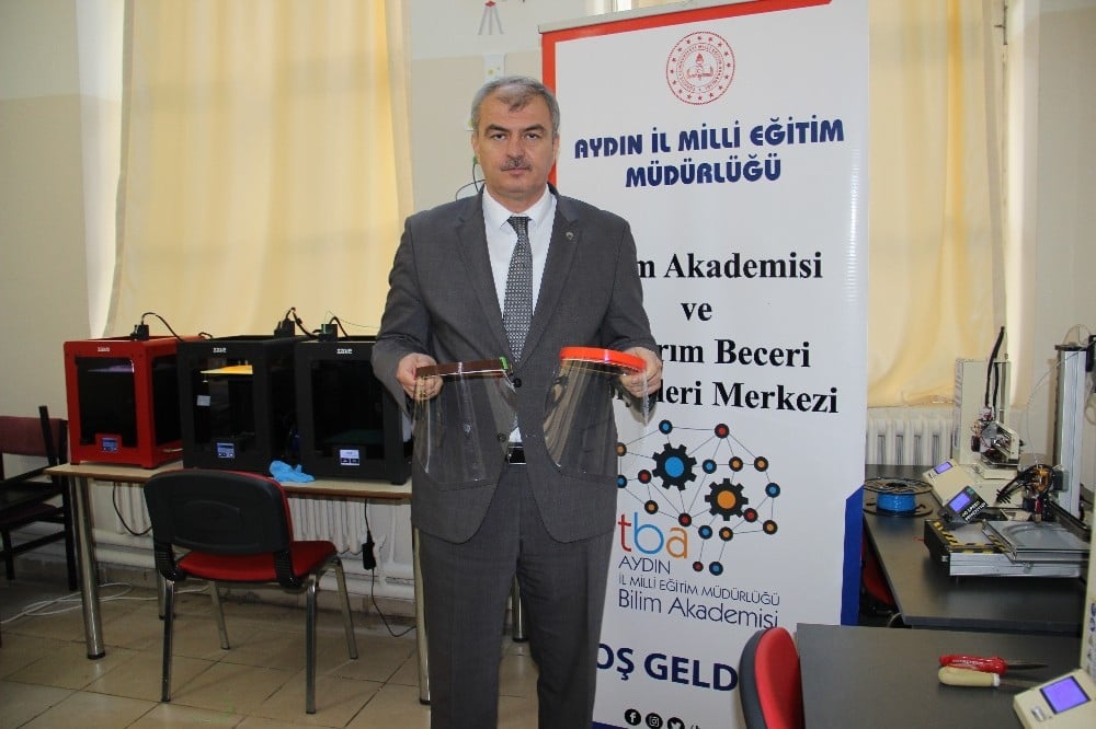 Aydın İl Milli Eğitim Müdürlüğü, virüse karşı 3D’li mücadele başlattı 