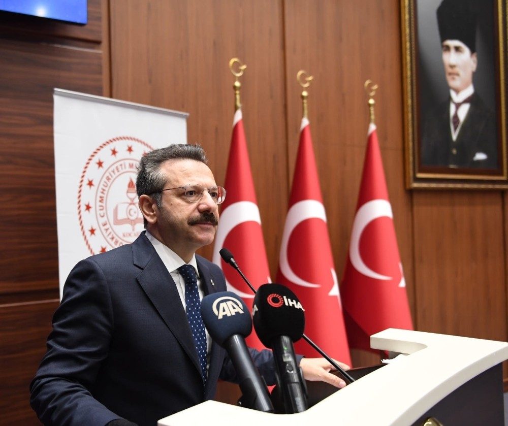 Aydın Valisi Hüseyin Aksoy oldu 