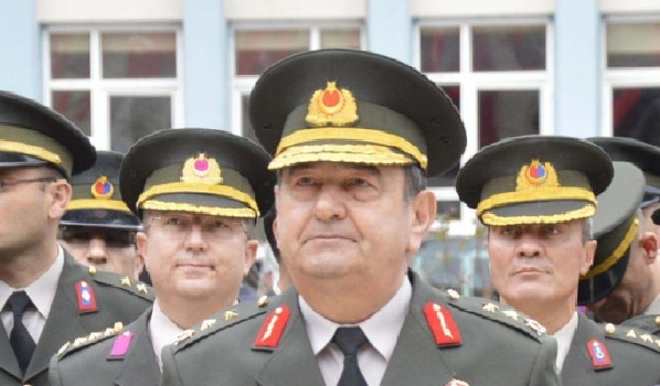 Aydın'da 2 darbeci hain açığa alındı