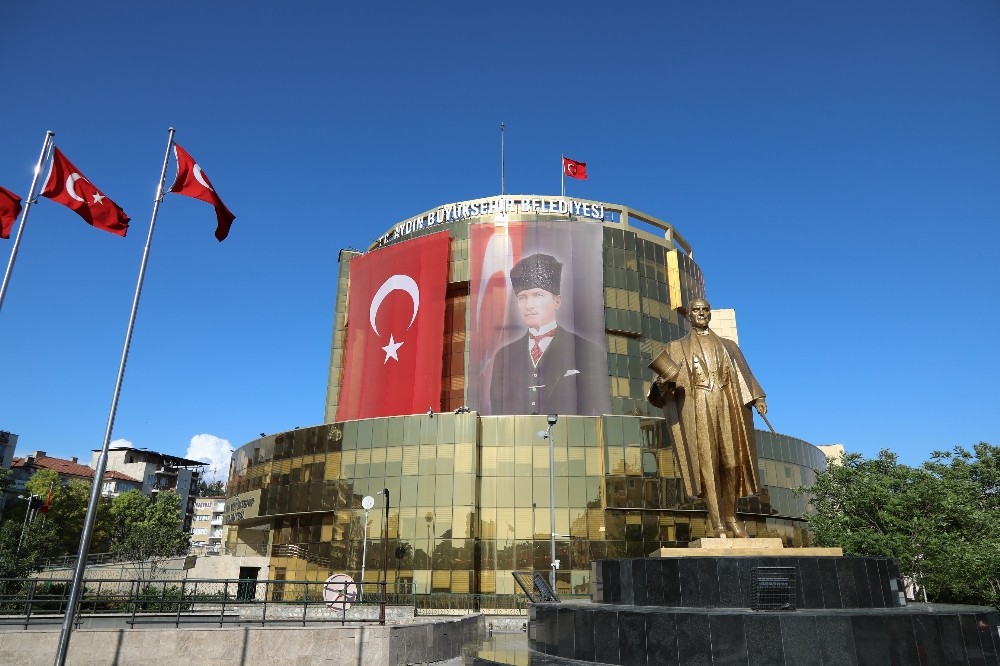Aydın’da ‘Askıda Su Faturası’na büyük ilgi 