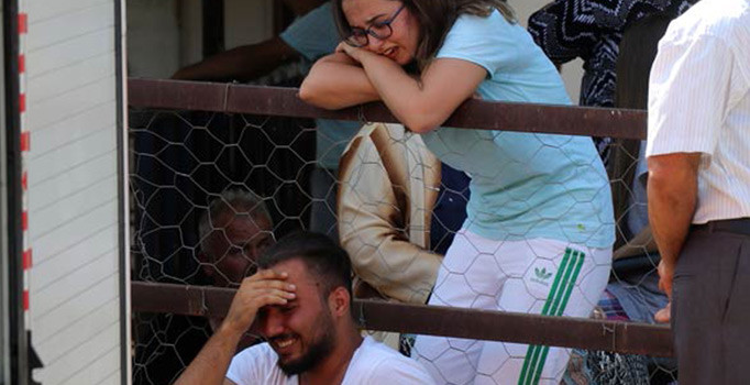 Aydın'da ayağını yem makinesine kaptıran besici hayatını kaybetti