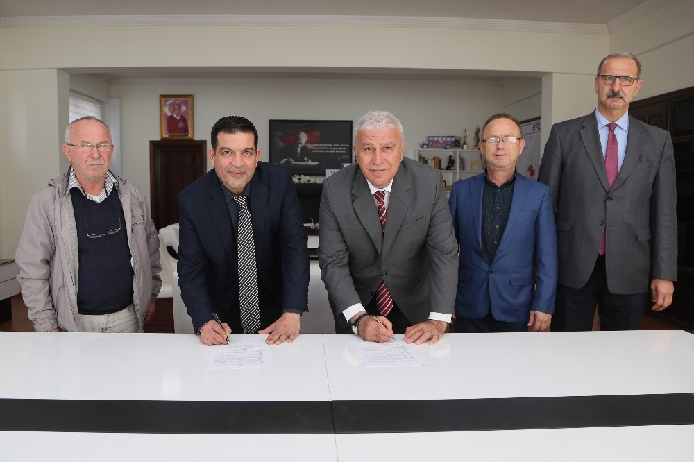 Aydın’da ehil ve ehliyetli olmayan ustalar, artık mezarlıkta çalışamayacak 