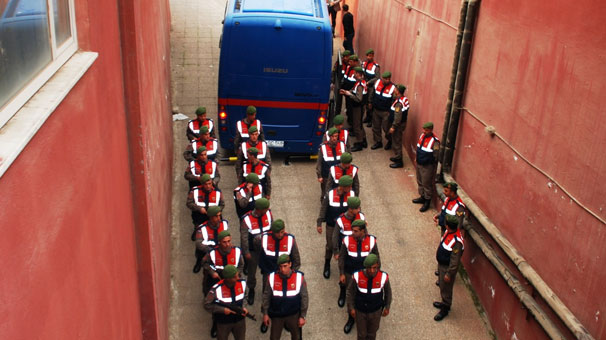 Aydın'da FETÖ operasyonu: 31 kişi gözaltında