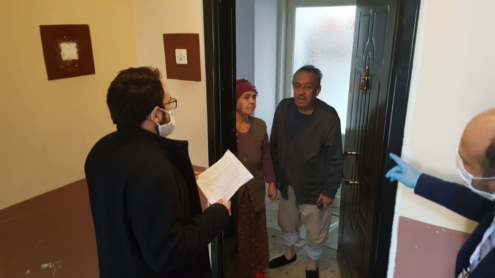 Aydın’da gönüllü öğretmenler yaşlı çınarlara el uzattı 
