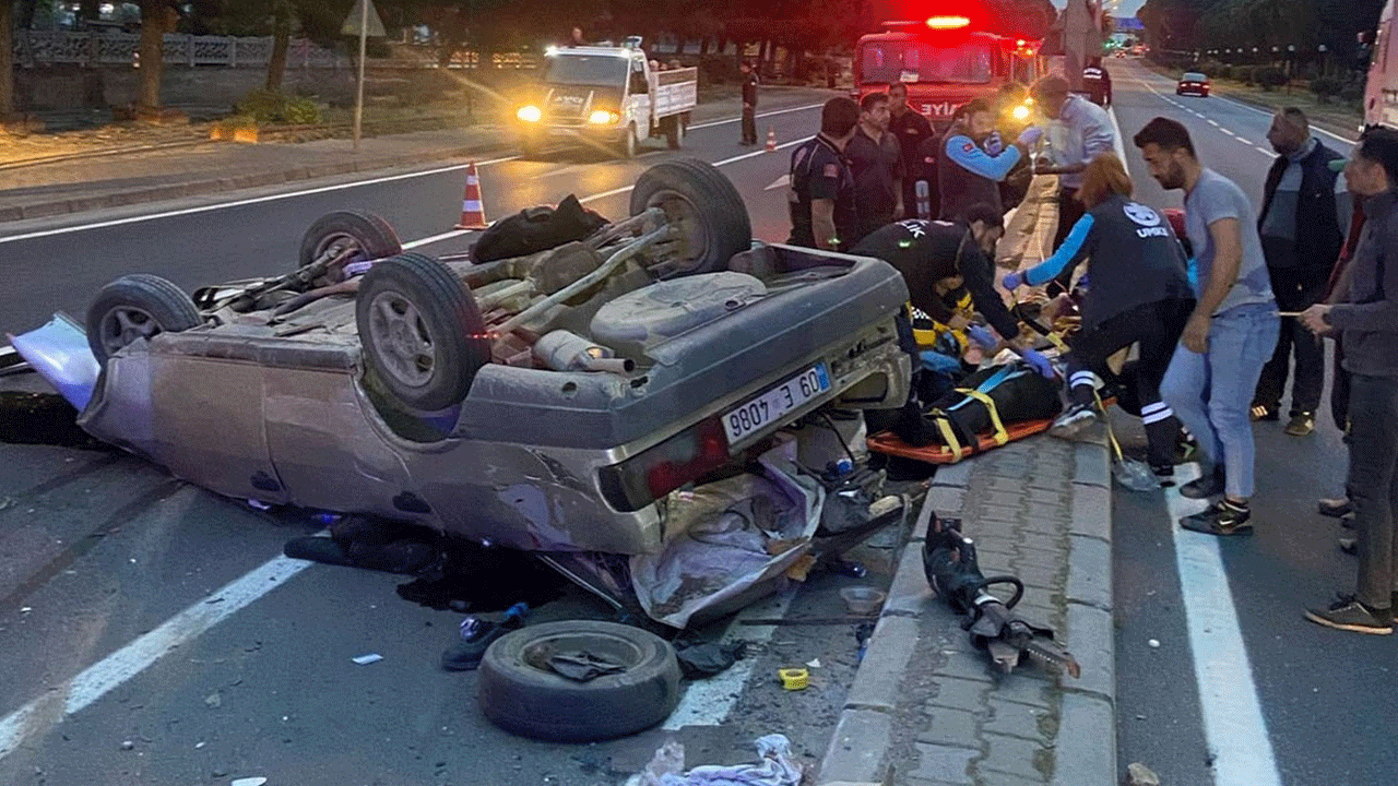 Aydın'da korkunç kaza: Tofaş hurdaya döndü!