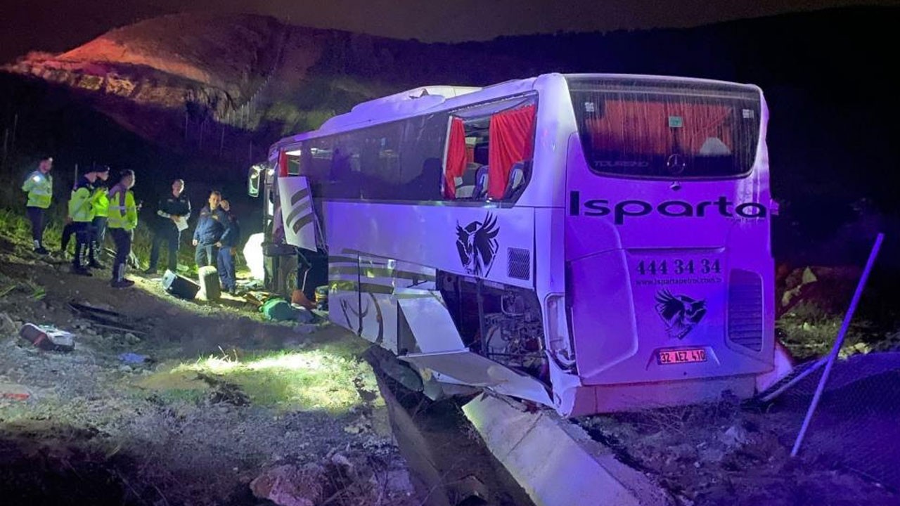  Aydın'da korkunç otobüs kazası! 1 kişi öldü 32 kişi yaralı