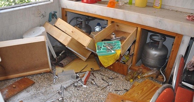 Aydın'da lambayı yakmak istedi, bomba gibi patladı