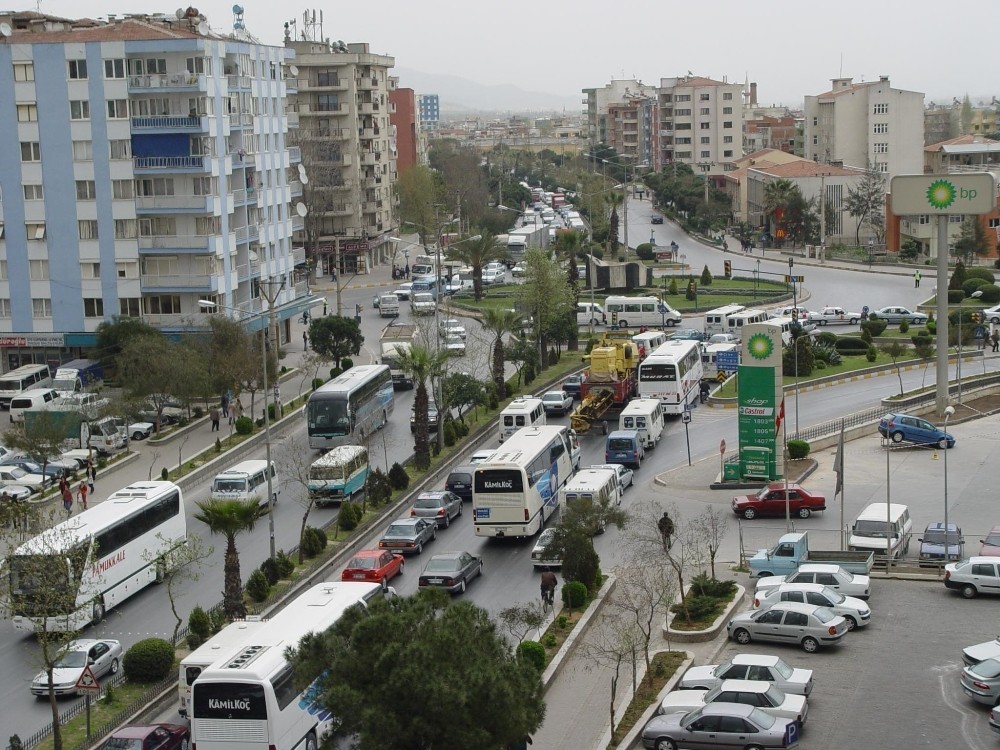 Aydın’da özel araç çılgınlığı 