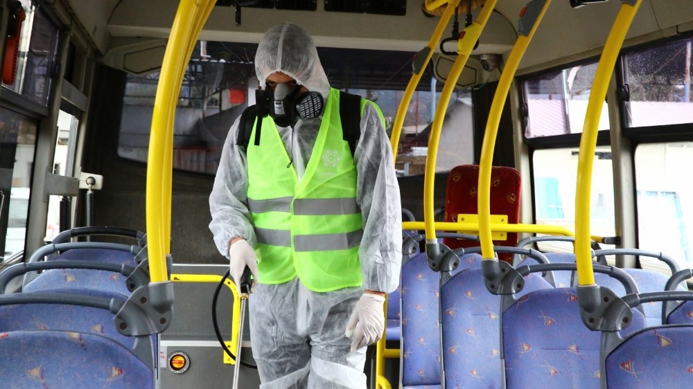 Aydın’da şehir içi ulaşım araçları dezenfekte edildi 