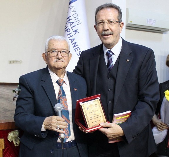 Aydın’da şiir dinletisine ilgi yoğun oldu 