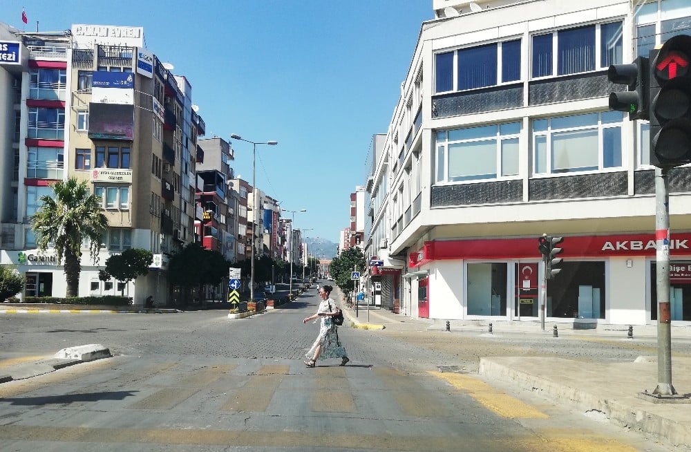 Aydın’da sokaklar boş kaldı 
