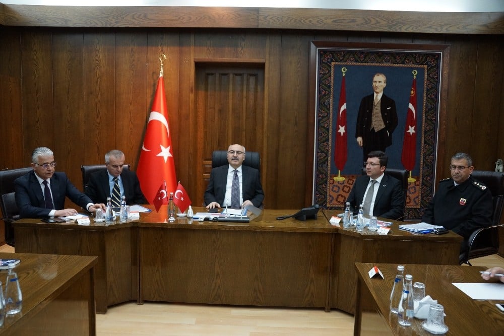 Aydın’da trafik güvenliği masaya yatırıldı 